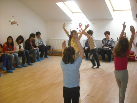 Nyílt nap – Sarkadiné Szilvási Viktória gyógypedagógus-mozgásterapeuta foglalkozásainak látogatása